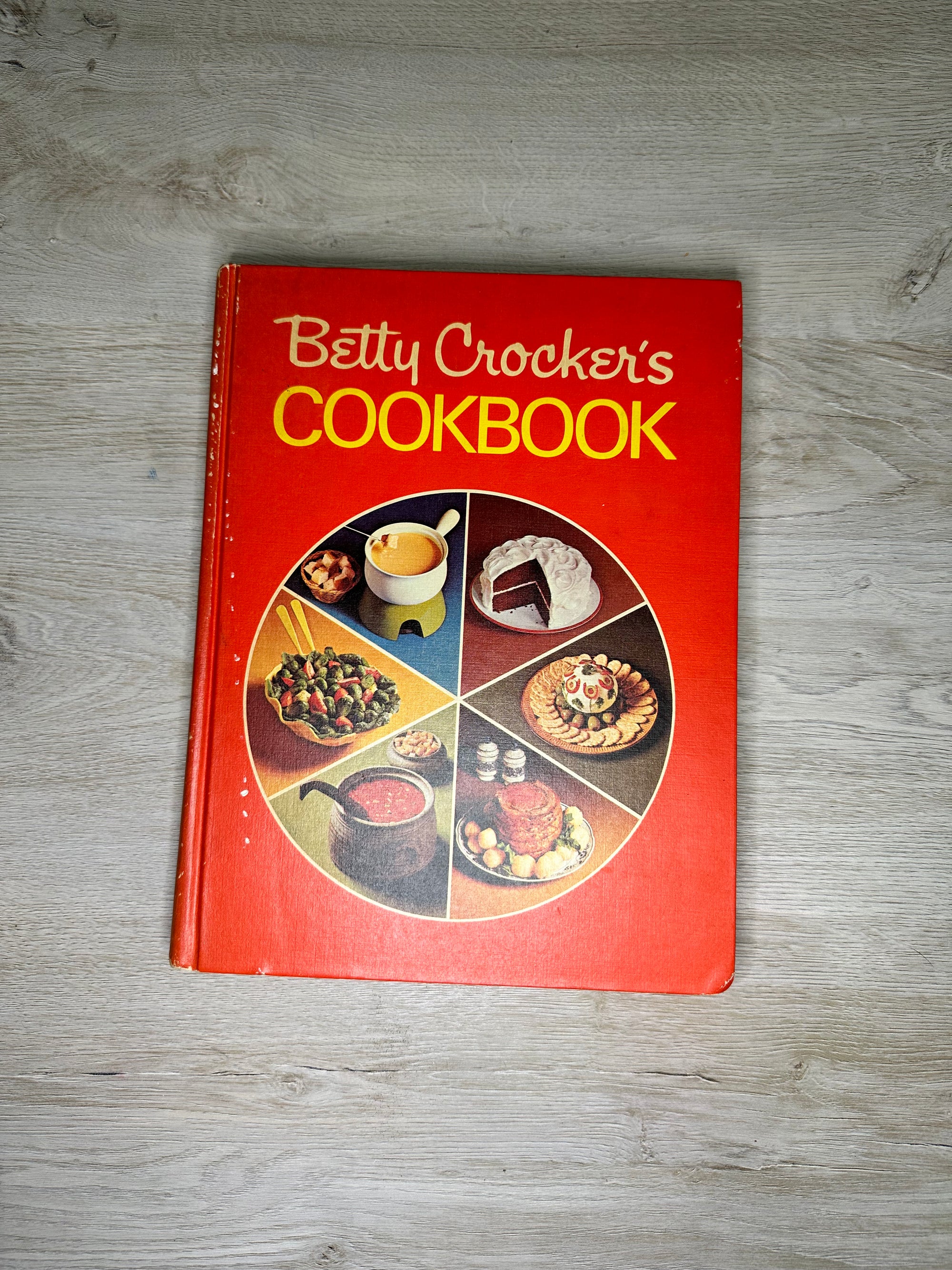 1972 Betty Crocker's cookbook