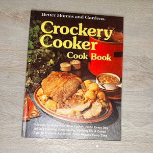 Better Homes and Gardens assorted cook books