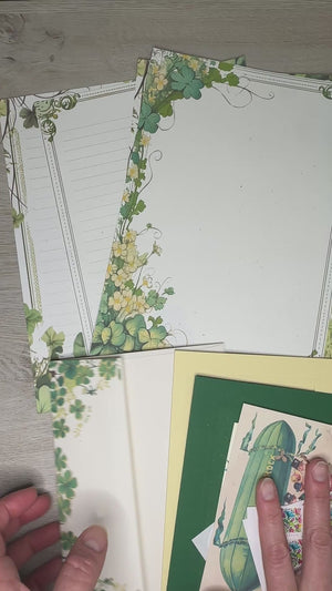 Clovers stationery kit